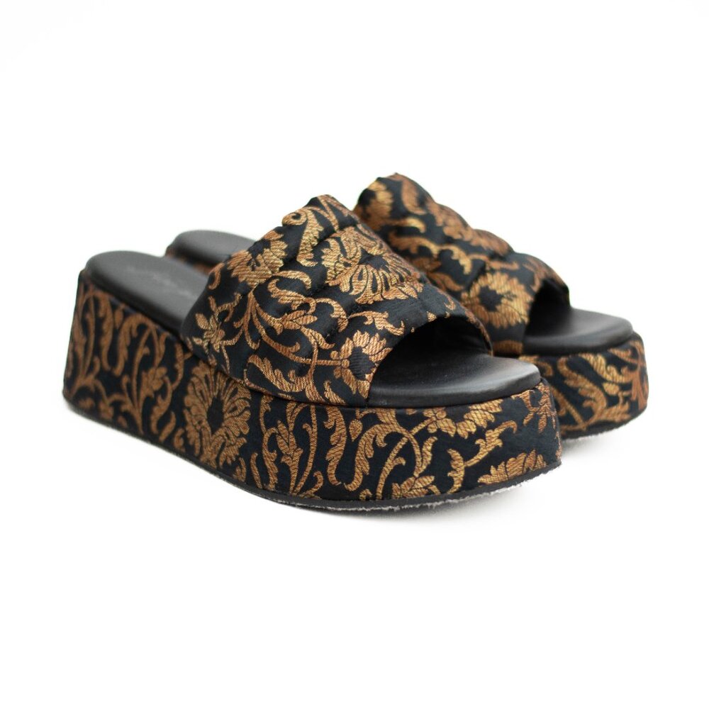 Free People Almost Paradise Brocade Platform Shoes‎ 39 Black Gold Boho Chunky - Picture 2 of 13